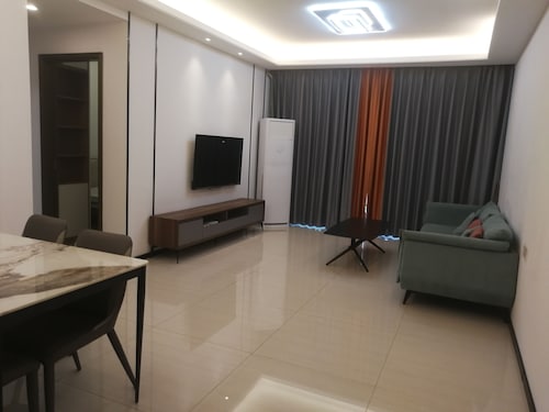 Large, cozy and comfortable two-bedroom apartment