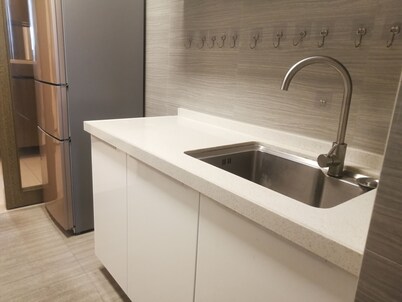 Large, cozy and comfortable two-bedroom apartment