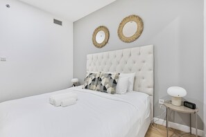 2 Schlafzimmer, Zimmersafe, Bügeleisen/Bügelbrett, WLAN
