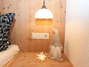 Interior - Apartment 'Melissa' with Mountain View, Balcony and Wi-Fi (Zellberg)