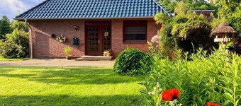 Holiday Home 'Lisa' with Private Terrace, Private Garden and Wi-Fi