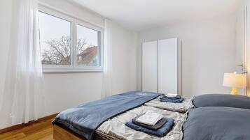 2 bedrooms, free WiFi, bed sheets