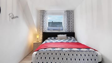 1 soverom, strykejern/-brett, wi-fi (inkludert) og sengetøy