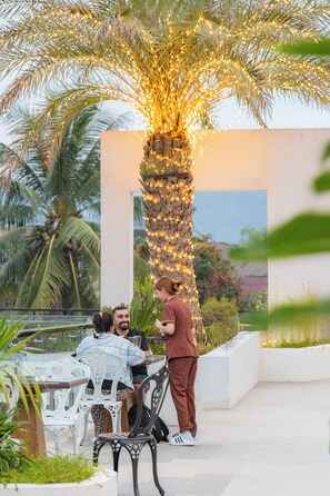 Bar (on property) - Sunrise Mountain View Resort  (Vang Vieng)