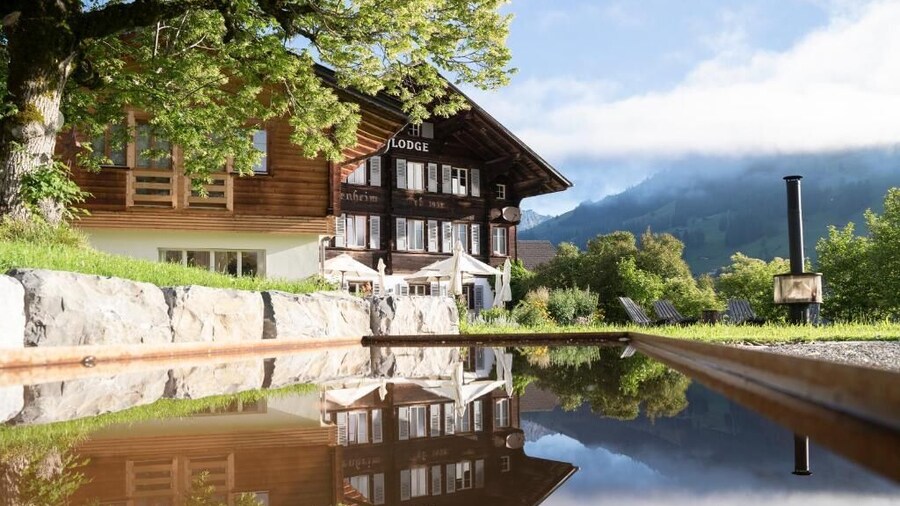 Lenk Lodge