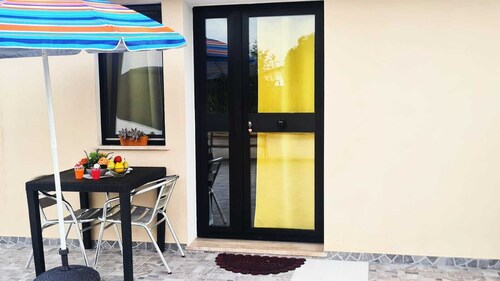 Double room 1 with separate entrance