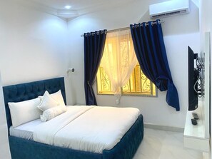 Appartement, balcon | Accès au Wi-Fi (inclus)