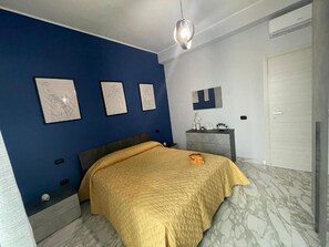 2 dormitoris, escriptori, planxa i posts de planxar i wifi gratuïta 