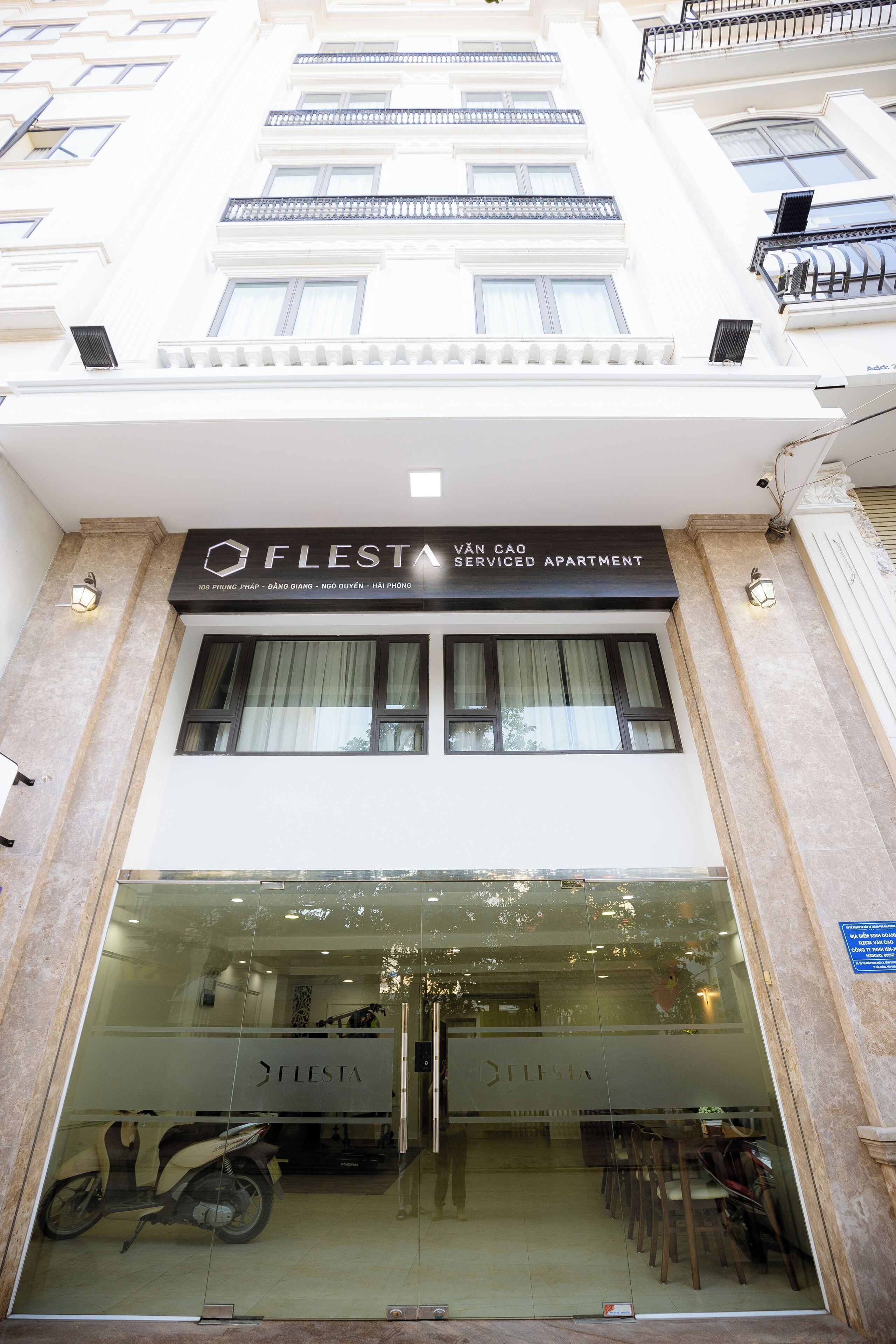 Fachada da propriedade