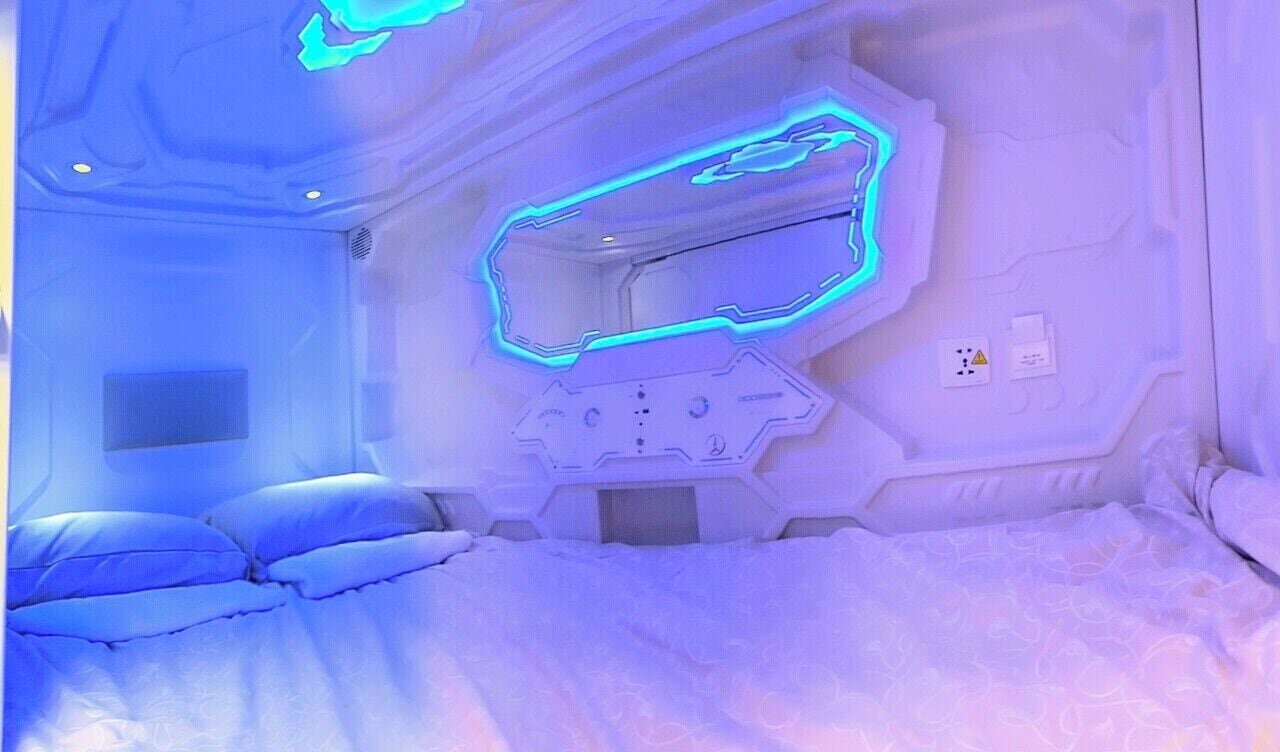 In-room safe, free WiFi