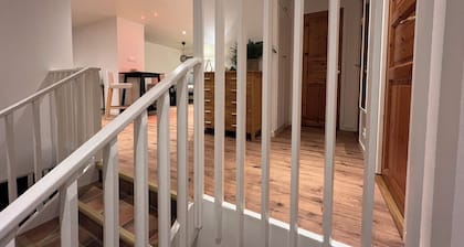 Rent A Lovely Place - OHV3