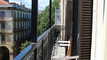 Down duvets, desk, soundproofing, iron/ironing board