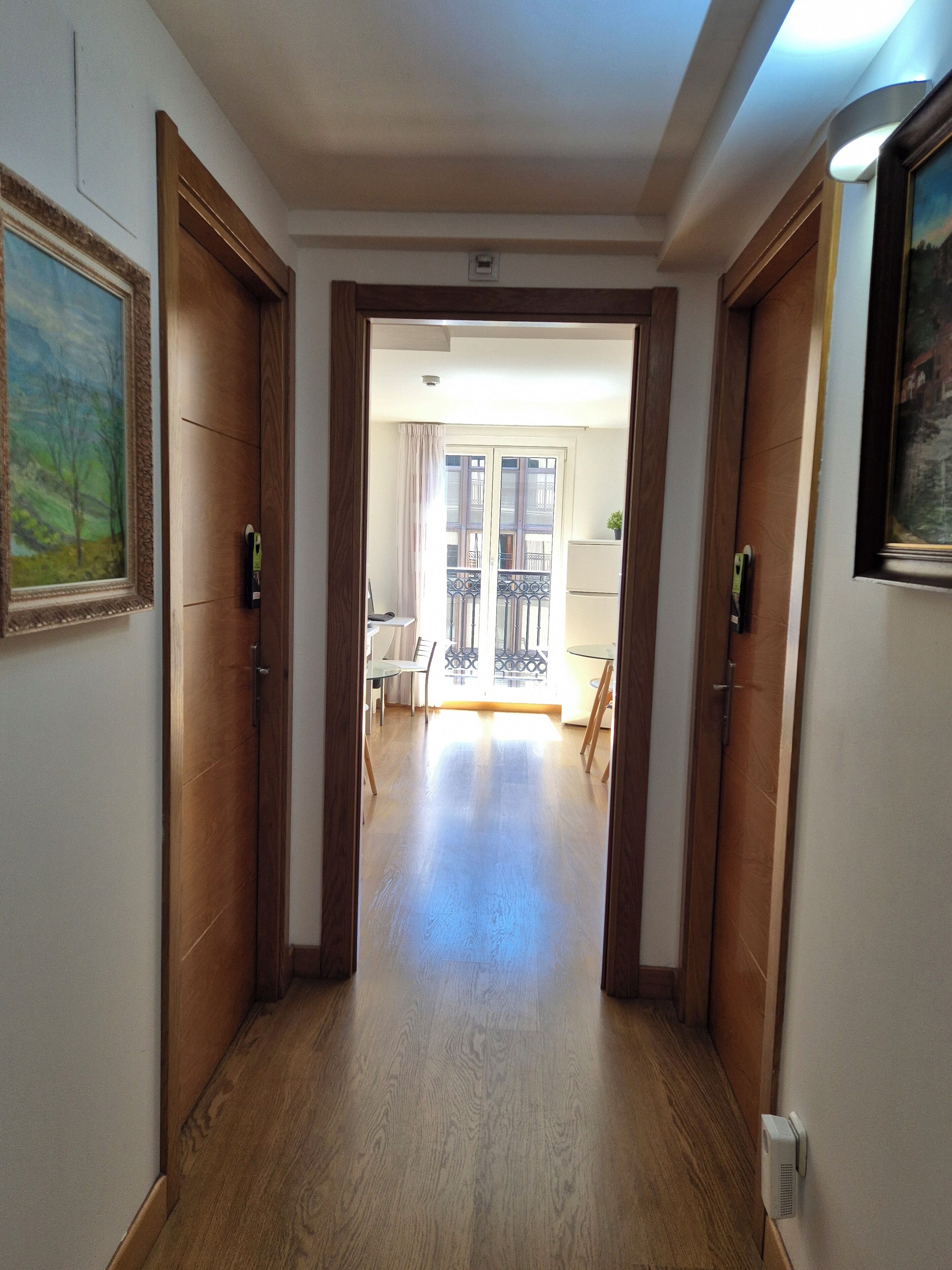 32-inch Smart TV with cable channels, pay films