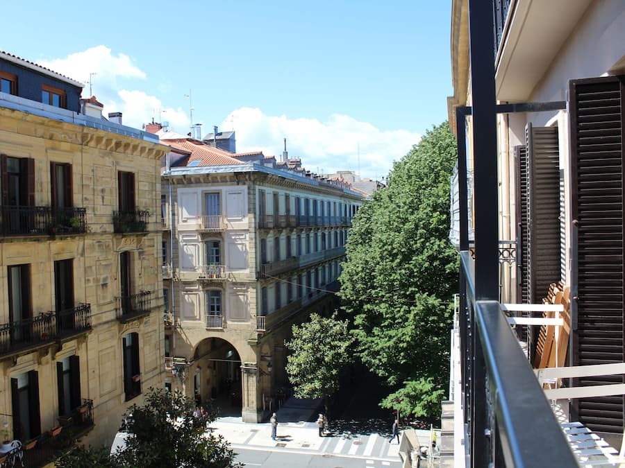 Down comforters, desk, soundproofing, iron/ironing board