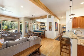 Exterior - Mill Creek 201 (Keystone)