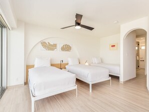 1 chambre, fer et planche à repasser, accès Internet