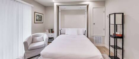 1 bedroom, free WiFi, bed sheets