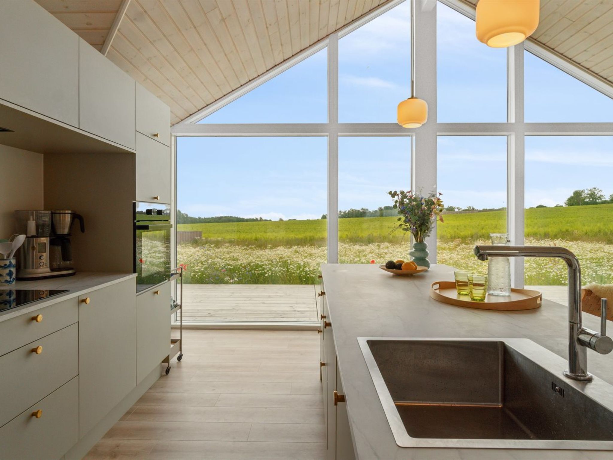 Fridge, oven, dishwasher, highchair