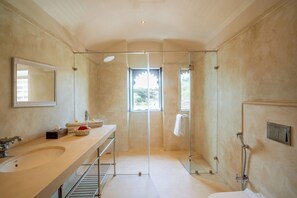 Desk, laptop workspace, soundproofing, iron/ironing board - Daulatgarh Resort (Udaipur)