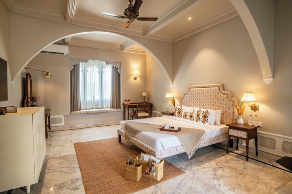 Luxury Room - Daulatgarh Resort (Udaipur)