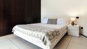 Apartment, Lake View | 1 bedroom, down comforters, iron/ironing board, WiFi (free) - Darsena Lake View (Brienno)