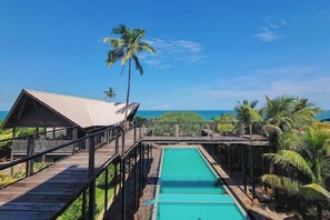 Restaurant - Saprin Beach Resort (Uswetakeiyawa)