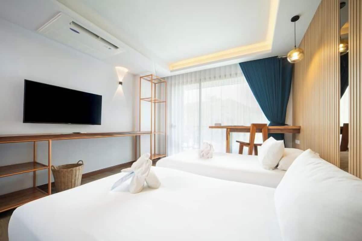 Coffres-forts dans les chambres, bureau, Wi-Fi gratuit, draps fournis