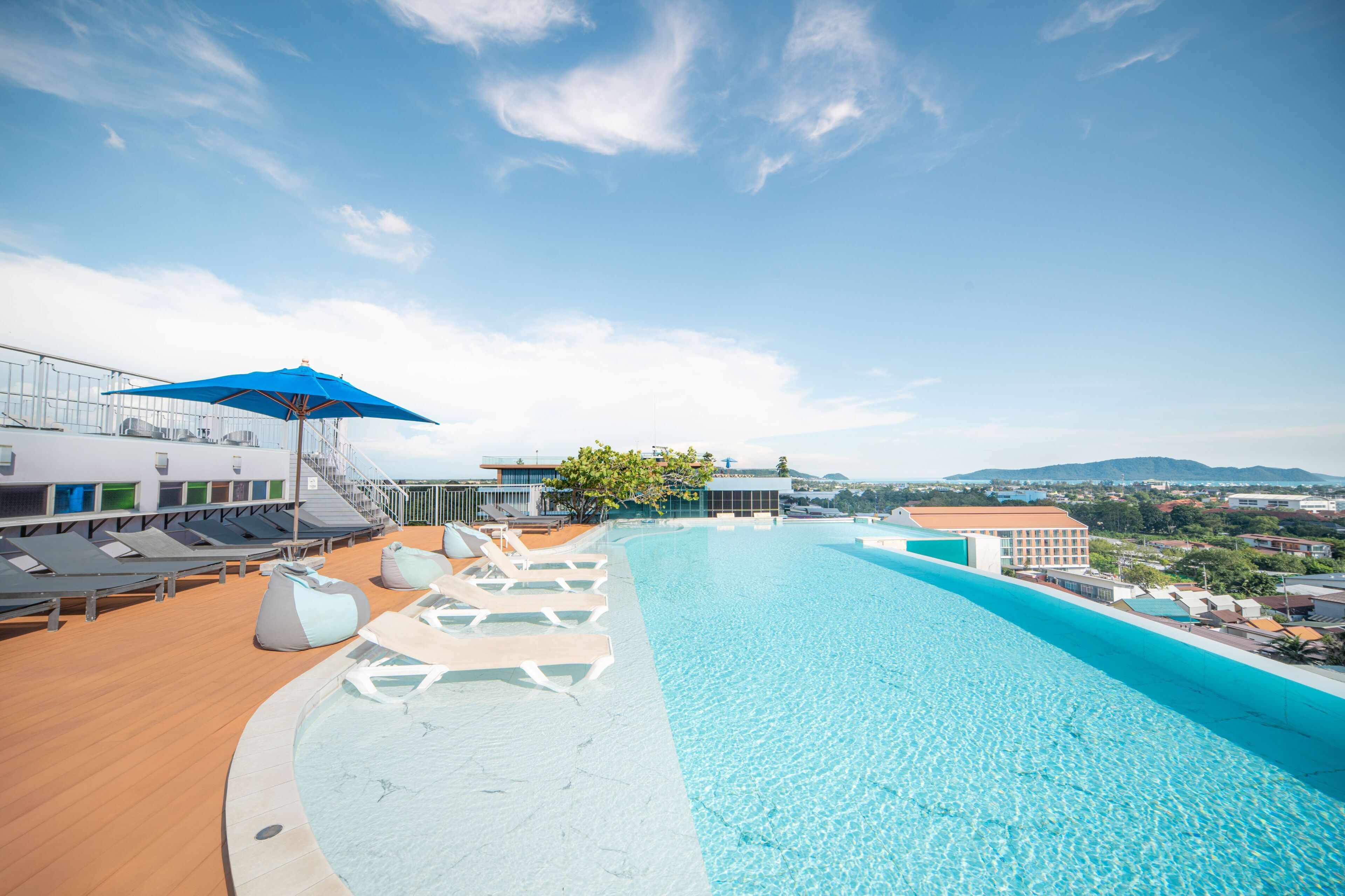 Superior Double or Twin Room | Rooftop pool
