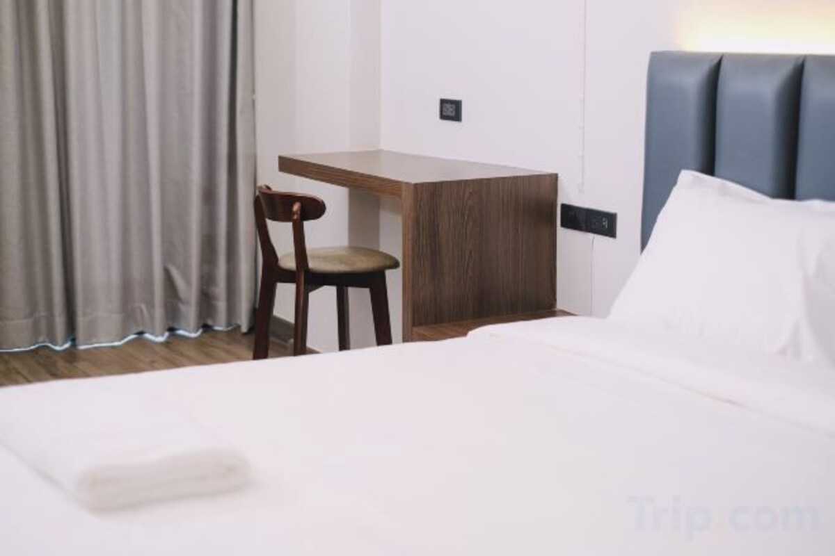 Minibar (free items), in-room safe, desk, laptop workspace