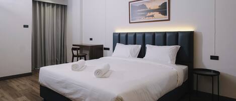 家庭四人房 | 免費迷你吧、客房內保險箱、書桌、筆電工作空間