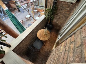 Suite estudio Deluxe, balcón | Balcón