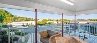 Beach Sitting @ Mulambin is a spacious holiday home.