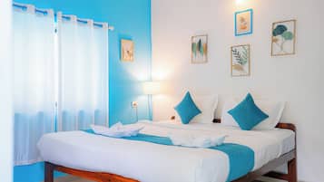 Standard Studio Suite, Balcony, Garden View | Soundproofing, free WiFi