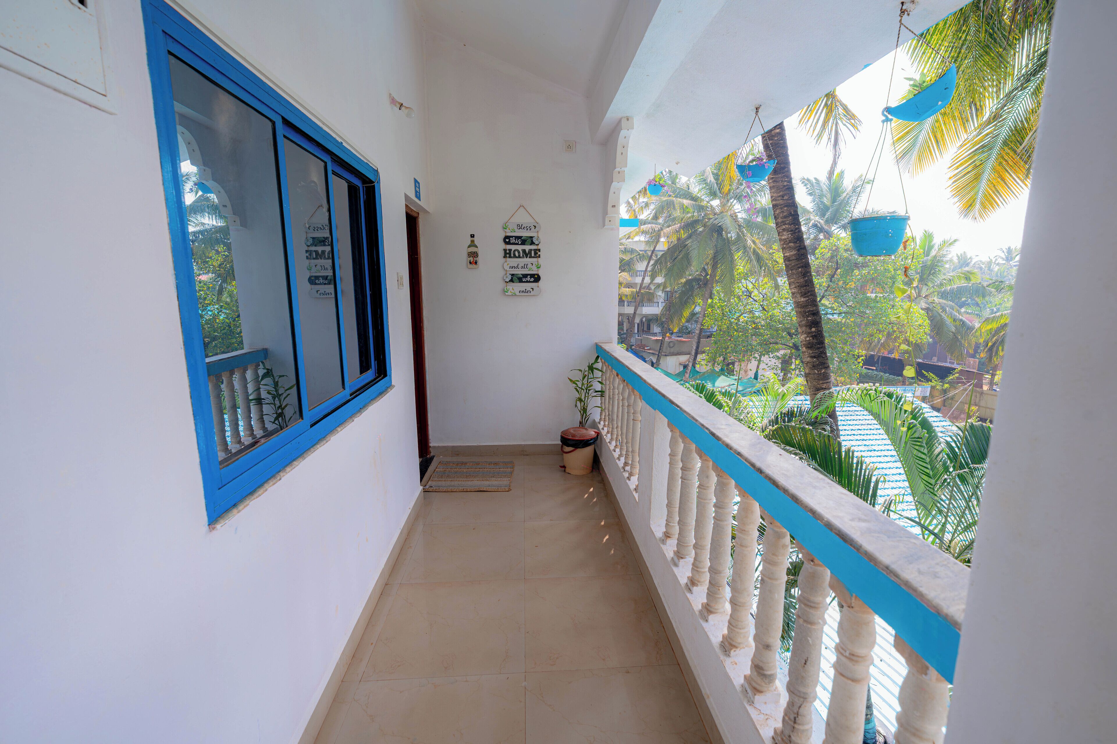 Standard Studio Suite, Balcony, Garden View | Balcony