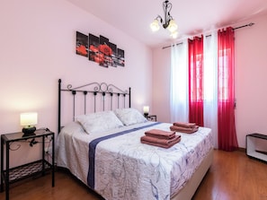 1 bedroom, WiFi, bed sheets - Belize Apartment, Rocha Beach, Portimão (Portimão)