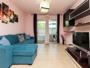Living area - Belize Apartment, Rocha Beach, Portimão (Portimão)