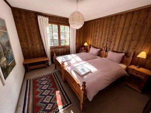 2 bedrooms, desk, iron/ironing board, travel cot - MAGNIFICENT VIEWS FROM THE HEART OF VERBIER-NEXT TO THE NEW SPORTS CENTER (Val de Bagnes)