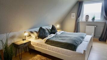 1 bedroom, travel crib, free WiFi