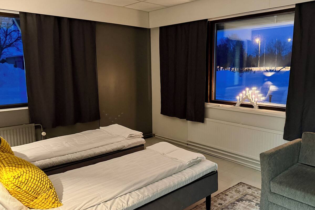 Basic Triple Room, Courtyard View | WiFi (free), bed sheets