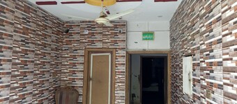 New White Rose Guest House