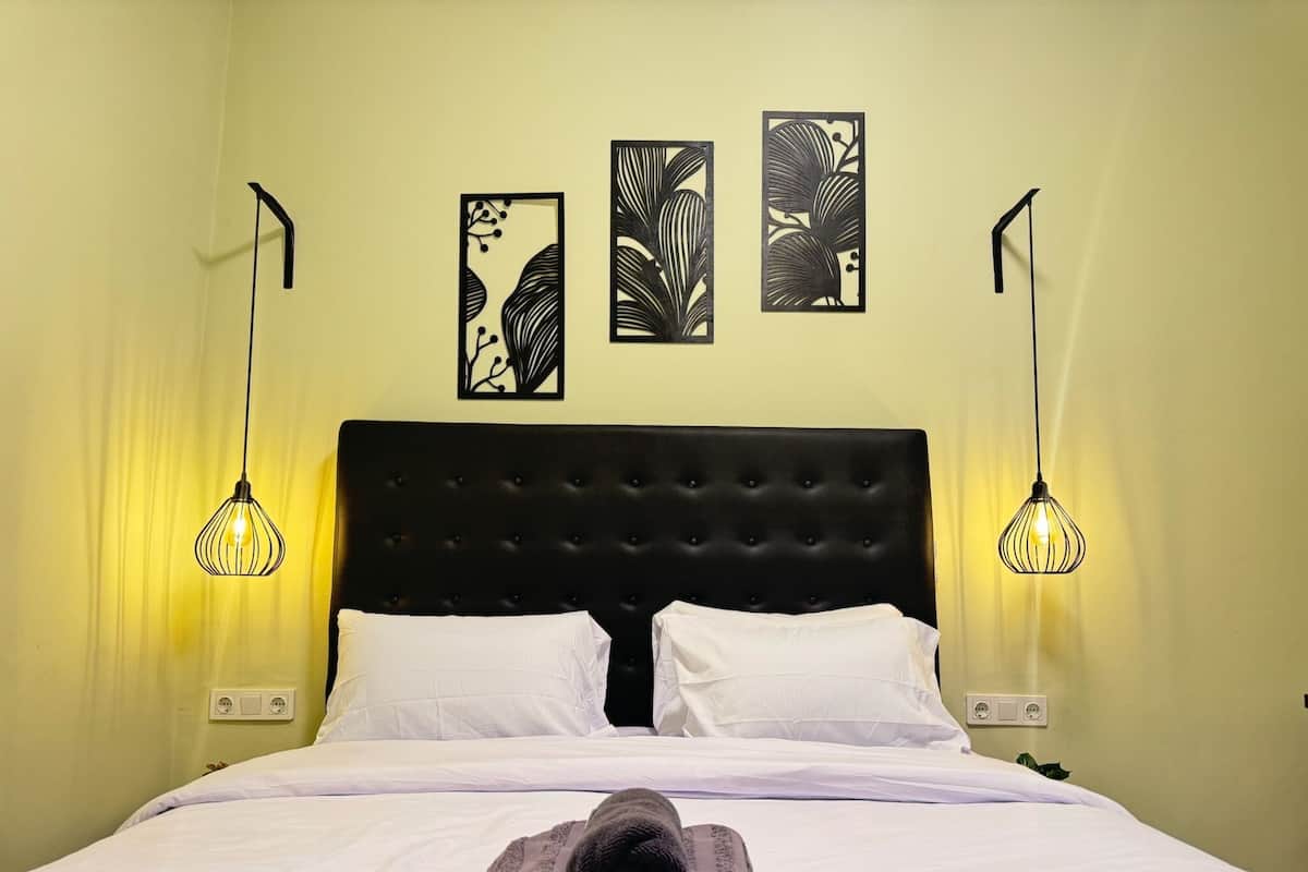 Classic Double Room, Courtyard View