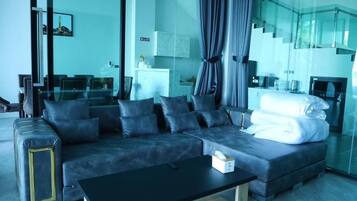 Villa, vue fleuve | Coin séjour