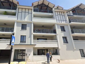 Exterior - Apartment in Arcachon with terrace, near beach and parking (Arcachon)