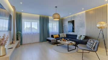 Family Villa, Multiple Bedrooms (Wellness Escape Villa One) | Living area