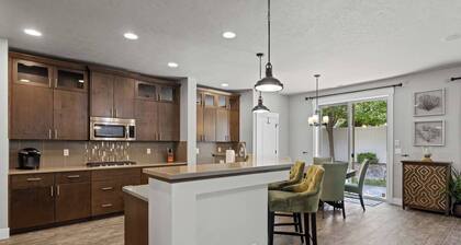 Family Friendly - Pet Friendly