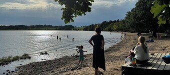Hus komplett hem stor bastu och stor tomt