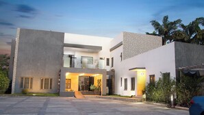 Front of property - BLACKROCK APARTMENT ABUJA (Abuja)