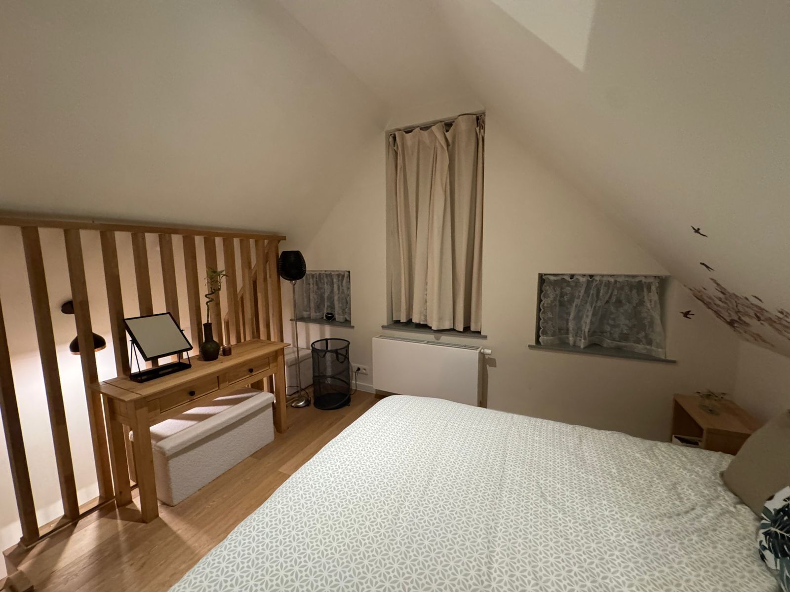 1 chambre, fer et planche à repasser, lit parapluie, Wi-Fi gratuit