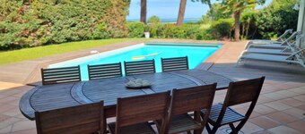 Villa on the Dune du Pyla, superb view, jaccuzi and pool, 3 bdrms and 1 garden shed