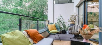 Lumina 2-level apart with terrace